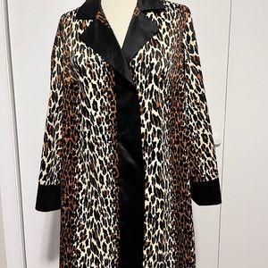 Vintage late 1950’s early 1960’s leopard smoking jacket/robe by Vanity Fair